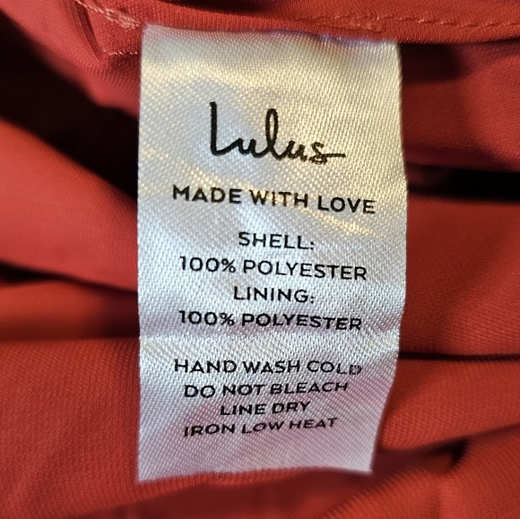 Lulus Women's Reinette Rust Red Faux Wrap Pleated Overlap Sleveless Midi Dress - Picture 14 of 16